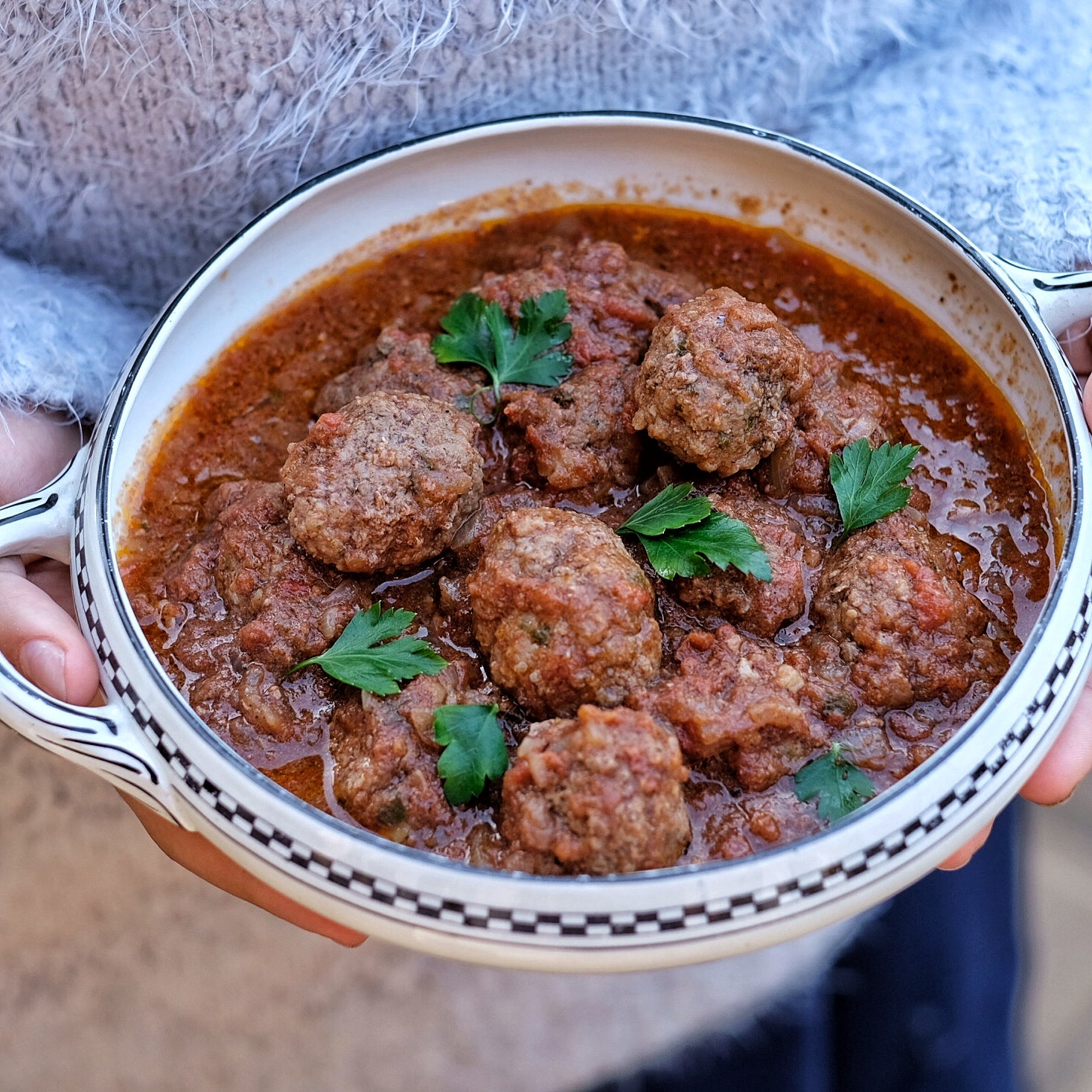 Tzoutzoukakia (Greek Meatballs in Tomato Salsa)