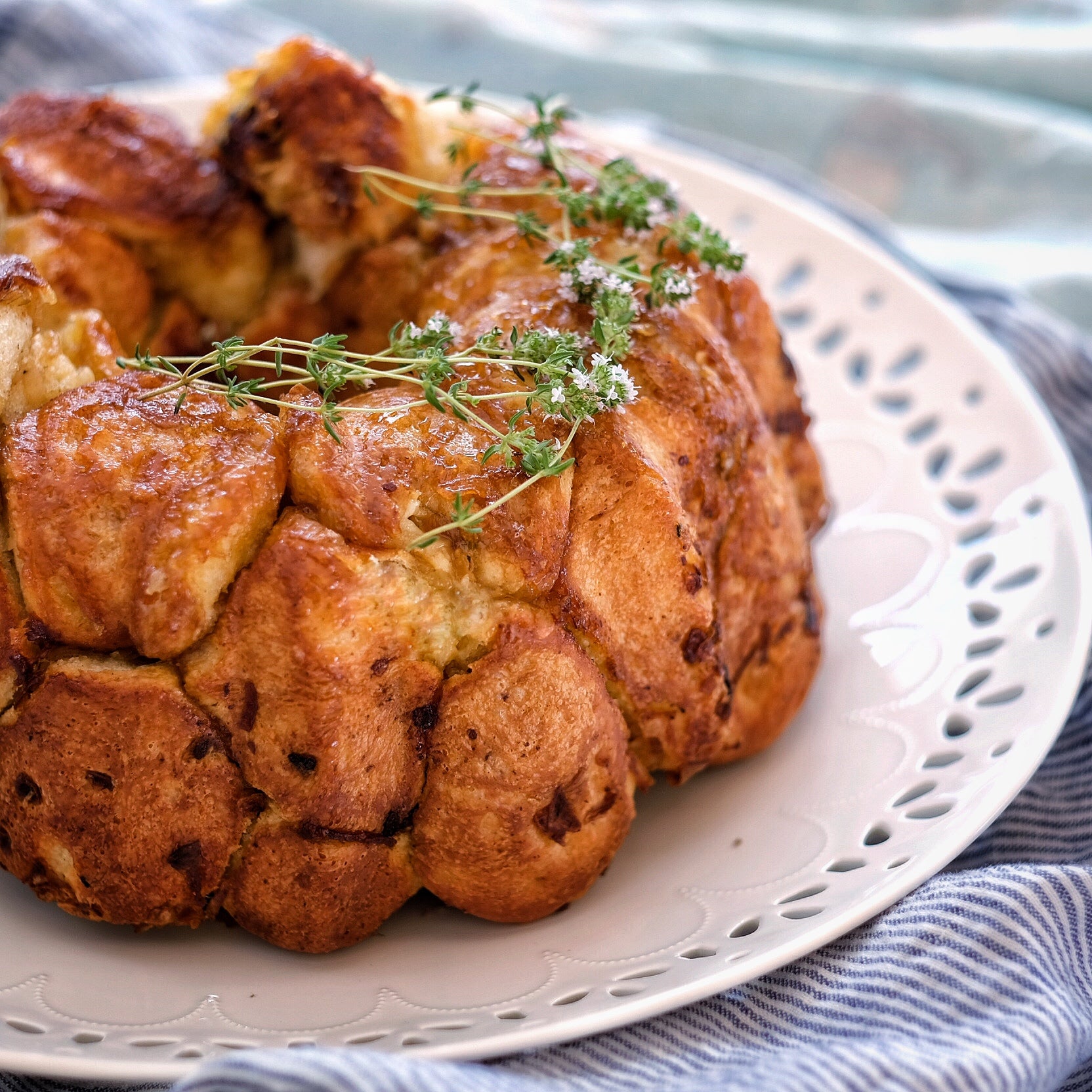 Cheesy Bacon and Onion Monkey Bread