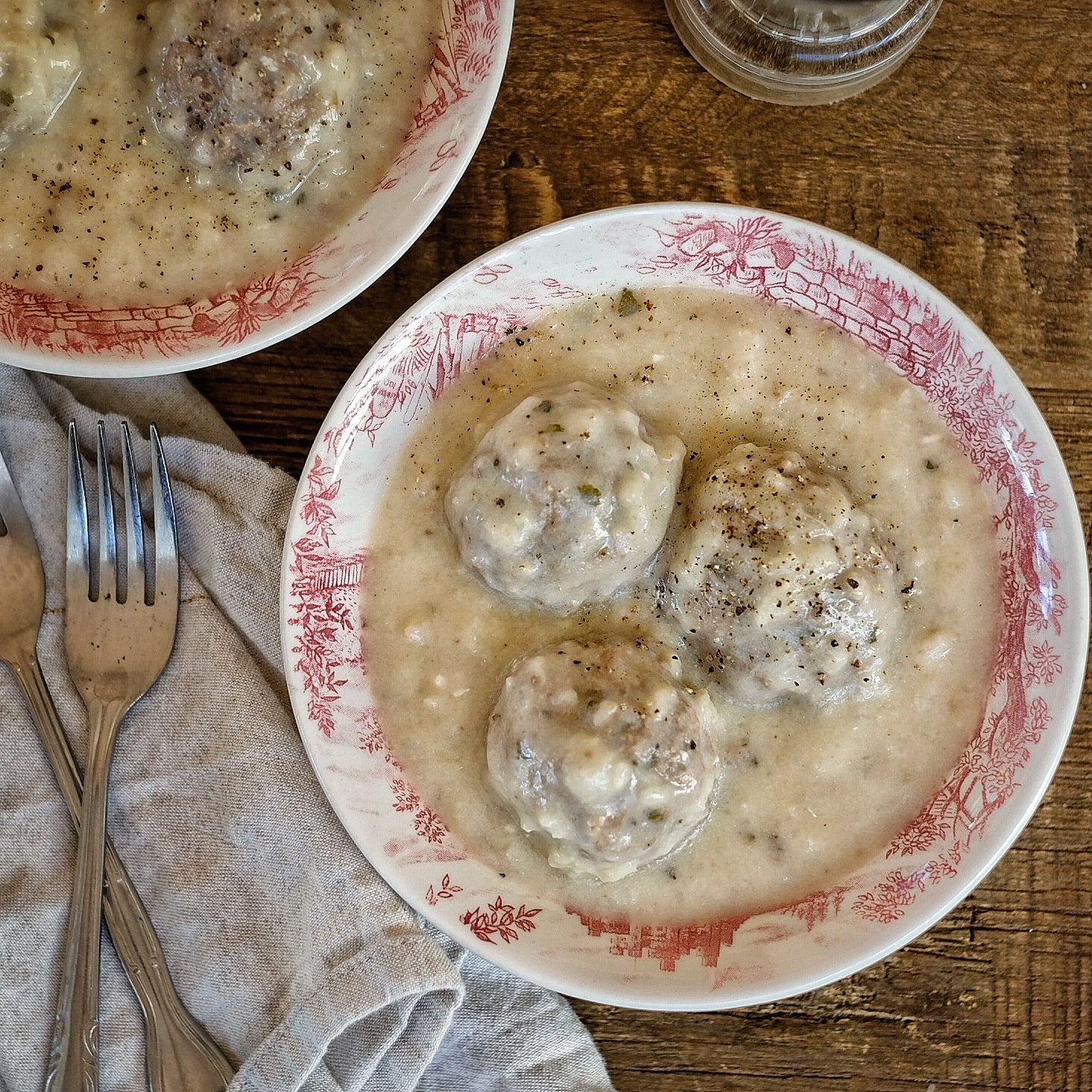Youvarlakia (Greek Meatball Soup)