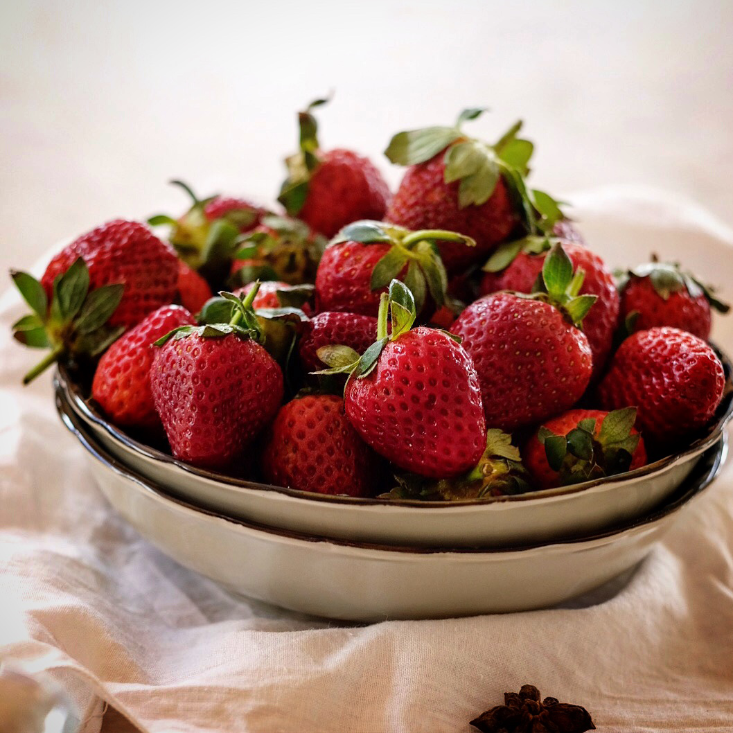 Classic Sponge Cake with Strawberry Compote