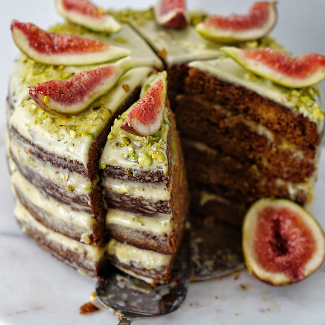 Sticky Fig And Pistachio Cake